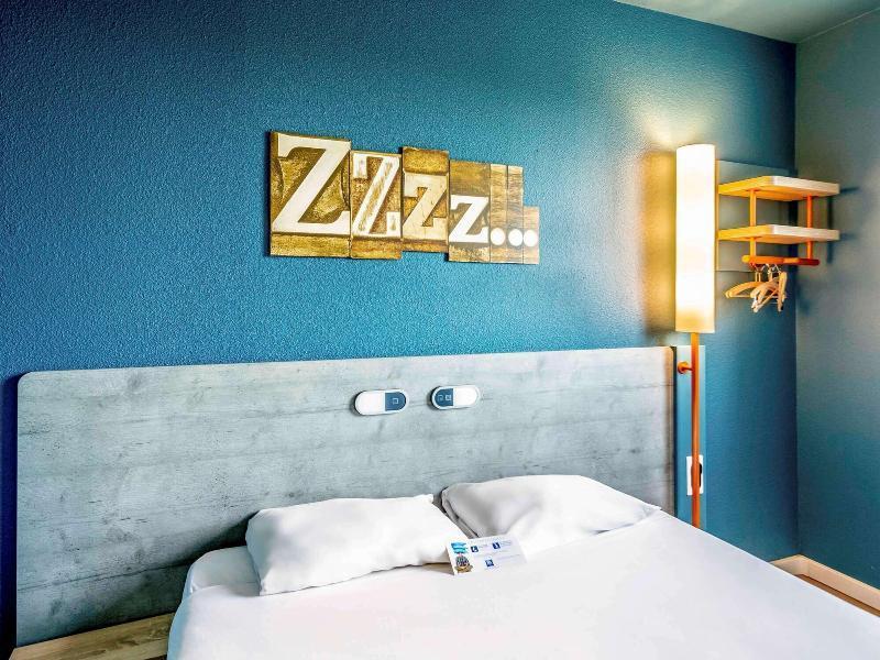 Ibis Budget Versailles Trappes Exterior foto